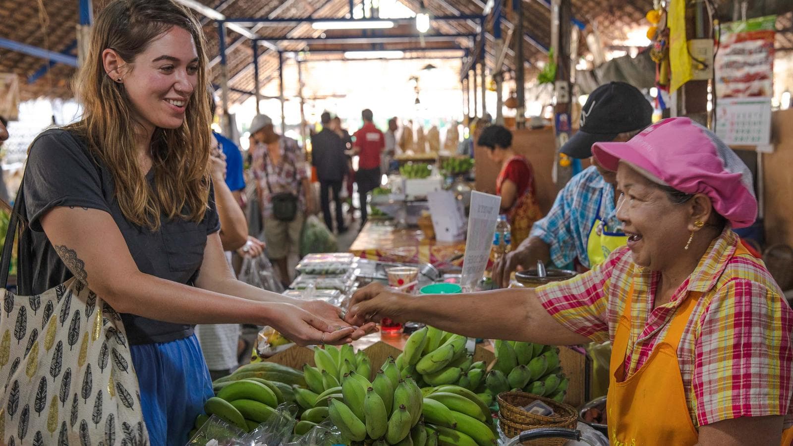 Banner image of Bangkok Day Tour: Thai Foodie Tour and Cooking Class (half day)