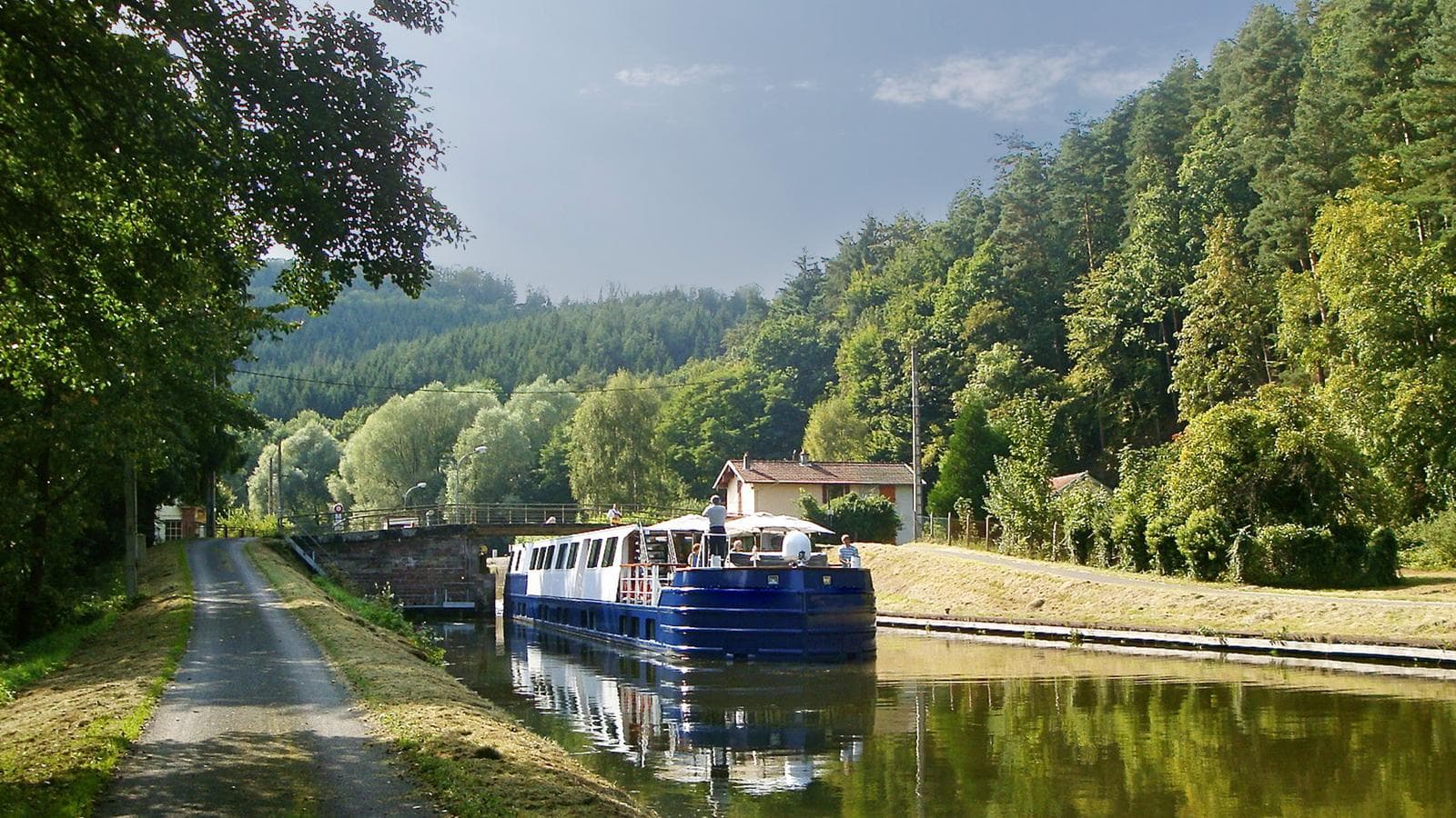 Banner image of Burgundy River Cruise Adventure