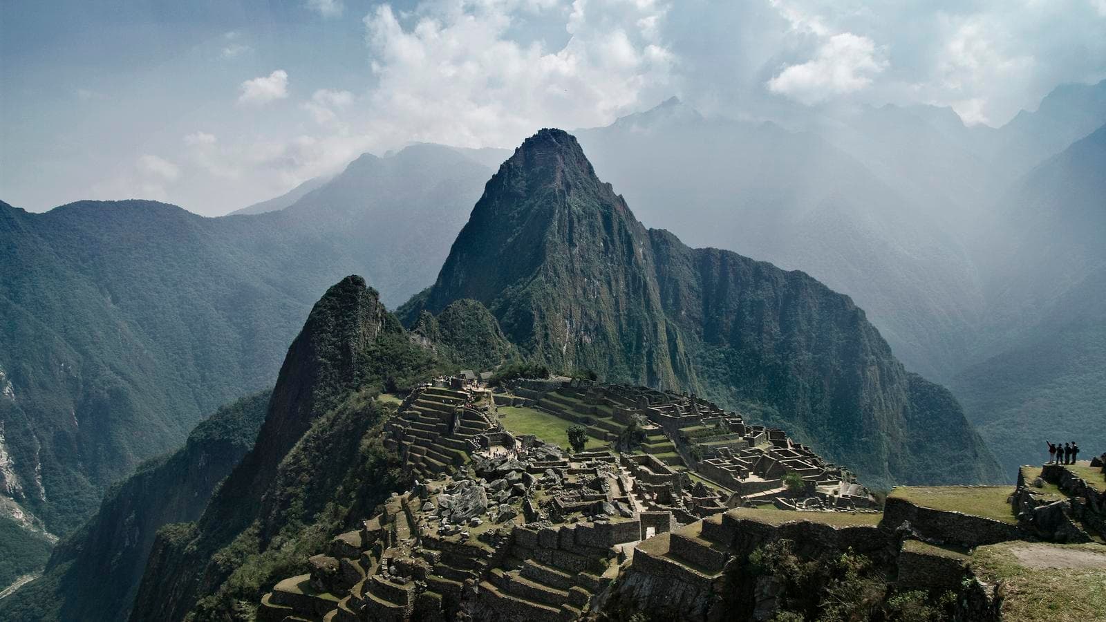 Banner image of Peru and Bolivia: Machu Picchu to the Salt Flats