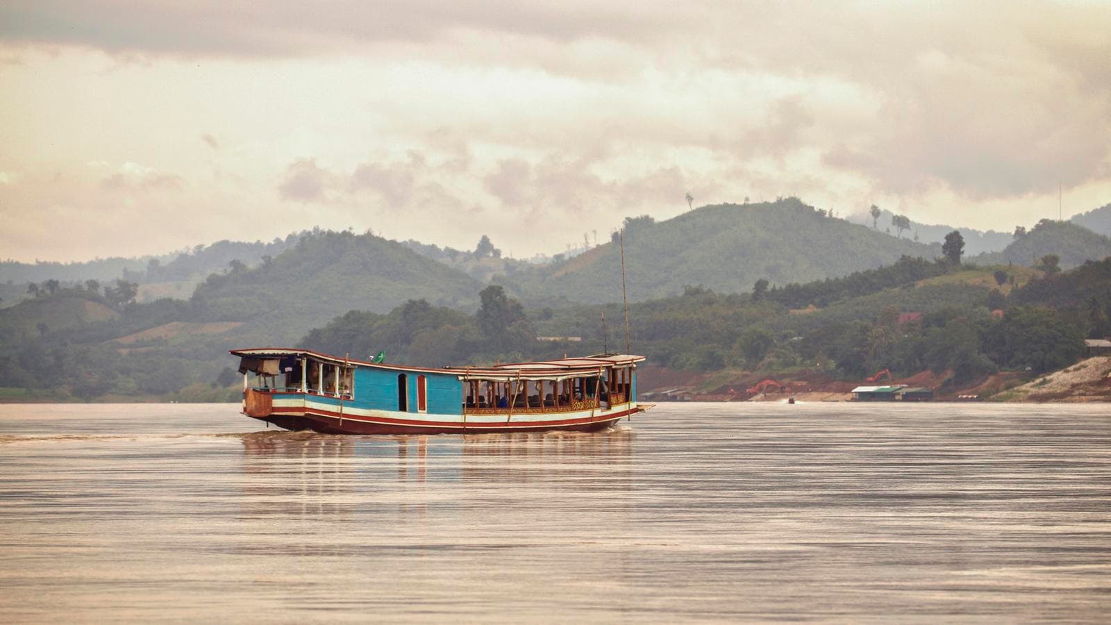 Banner image of Laos: Sunrises & Street Food