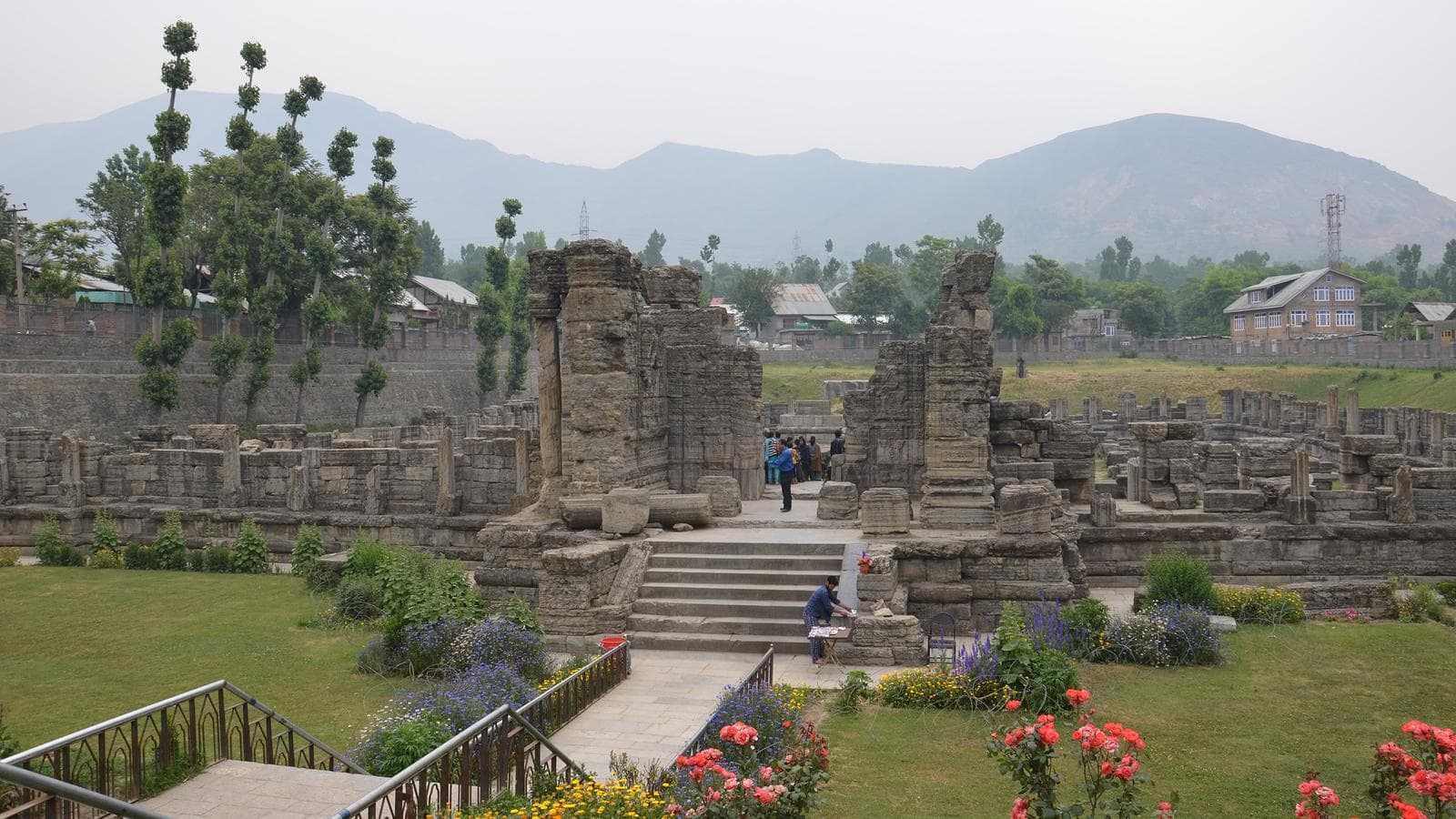 Banner image of Golden Triangle & Kashmir Horizons