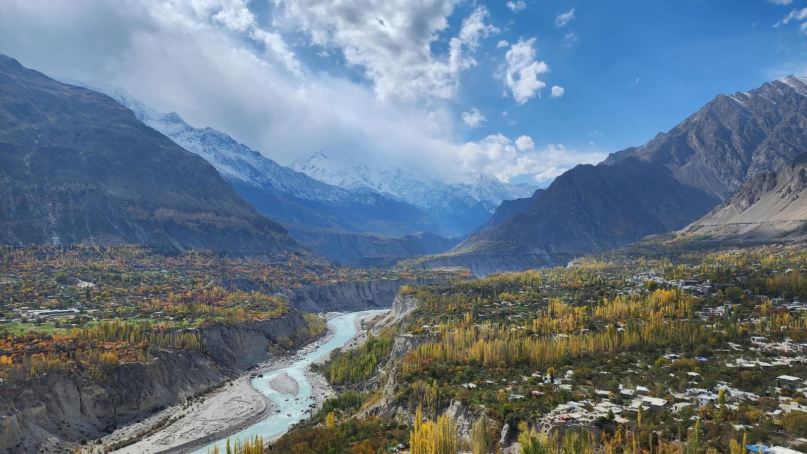 Banner image of Best of Pakistan: Lahore, Islamabad & Passu Glacier