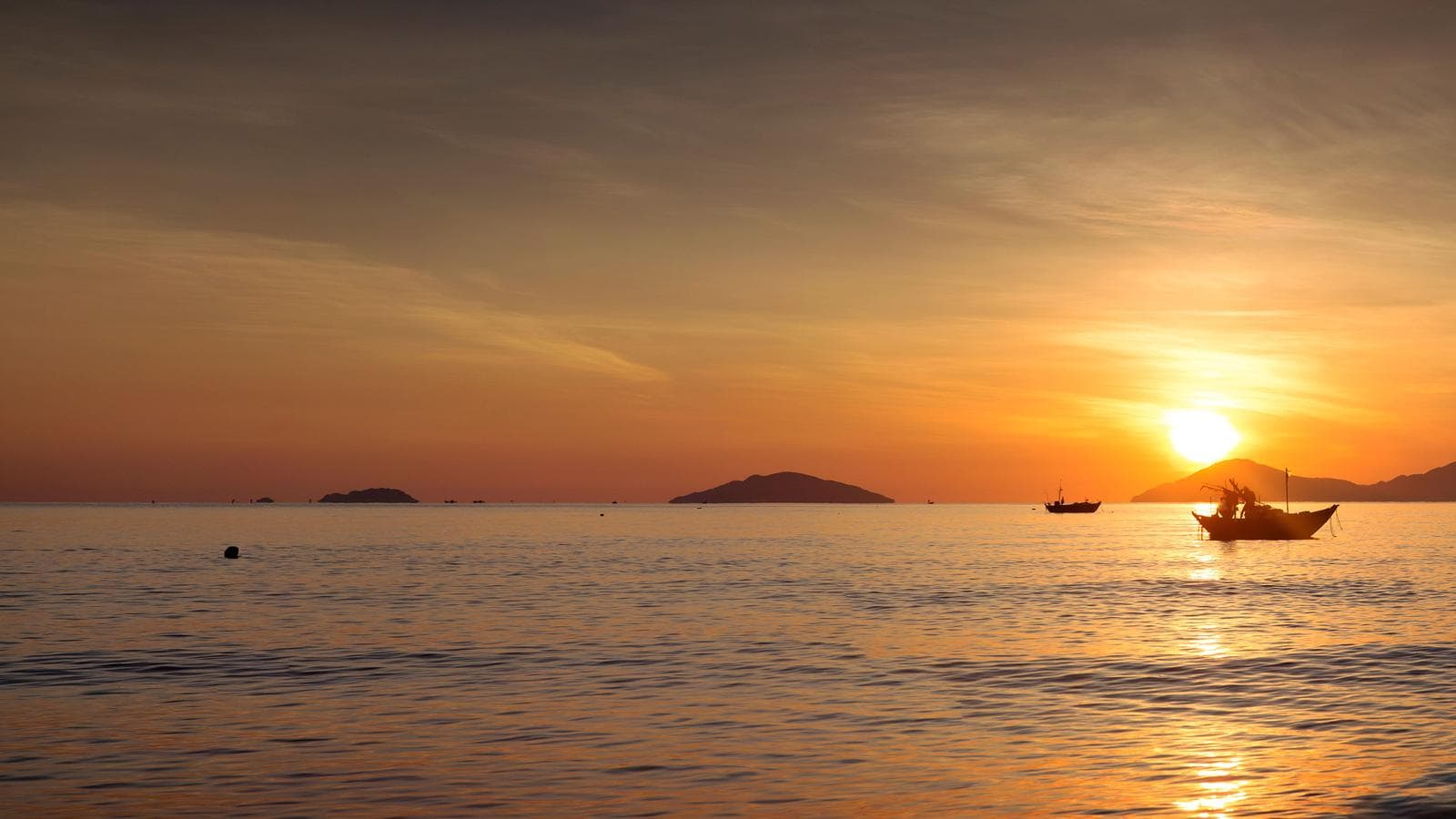 Banner image of Vietnam: Roadtrip Hanoi to Ho Chi Minh City — Plus