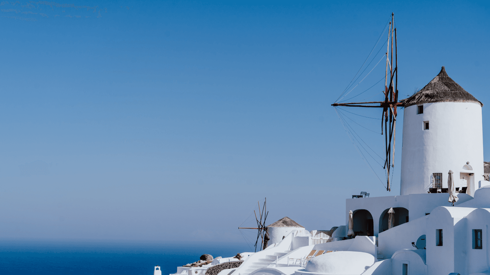 Say “opa!” to all five senses on a Greece tour