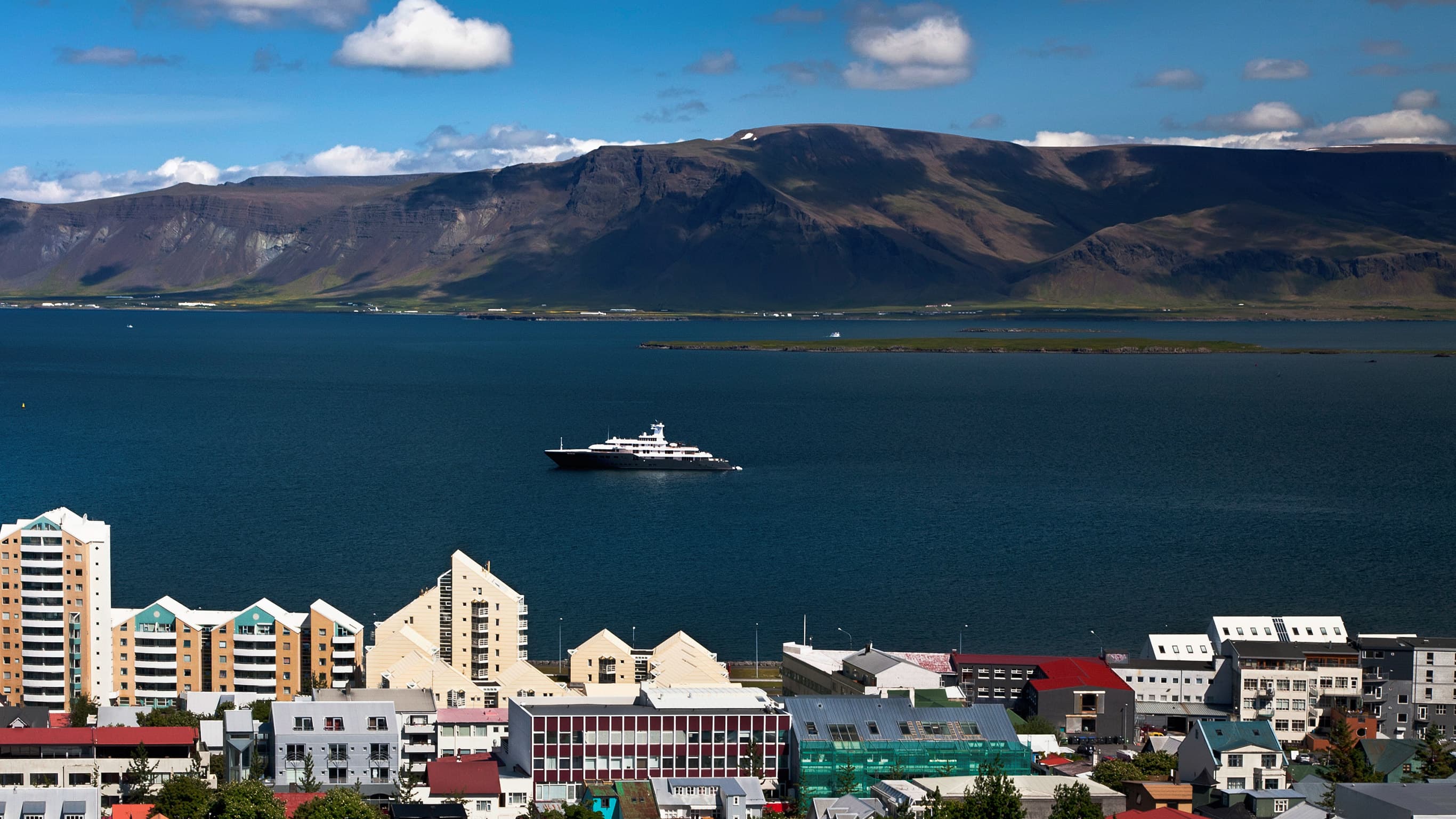 48 Hours in... Reykjavik