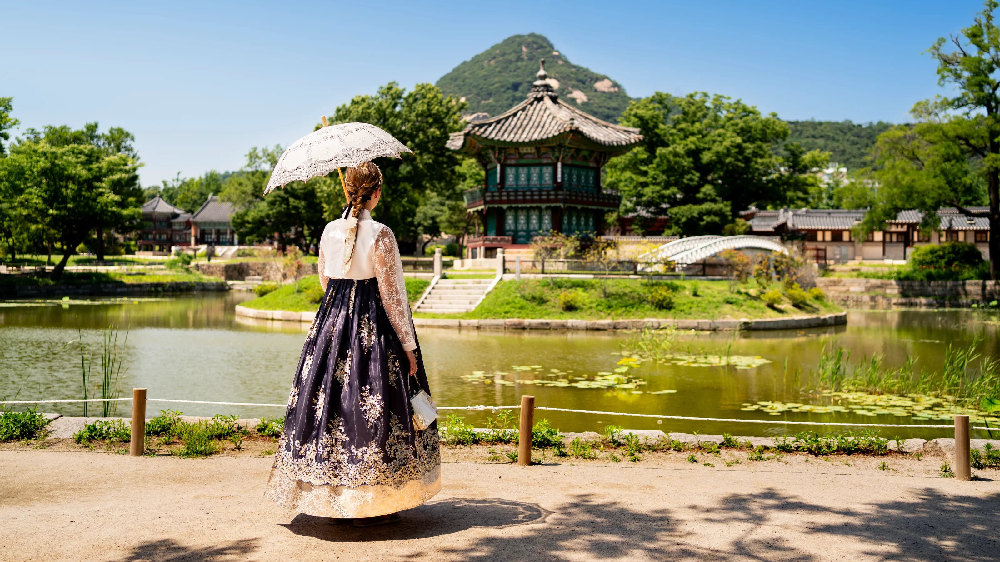 Cherry blossoms to snowy scenes: when to visit south Korea