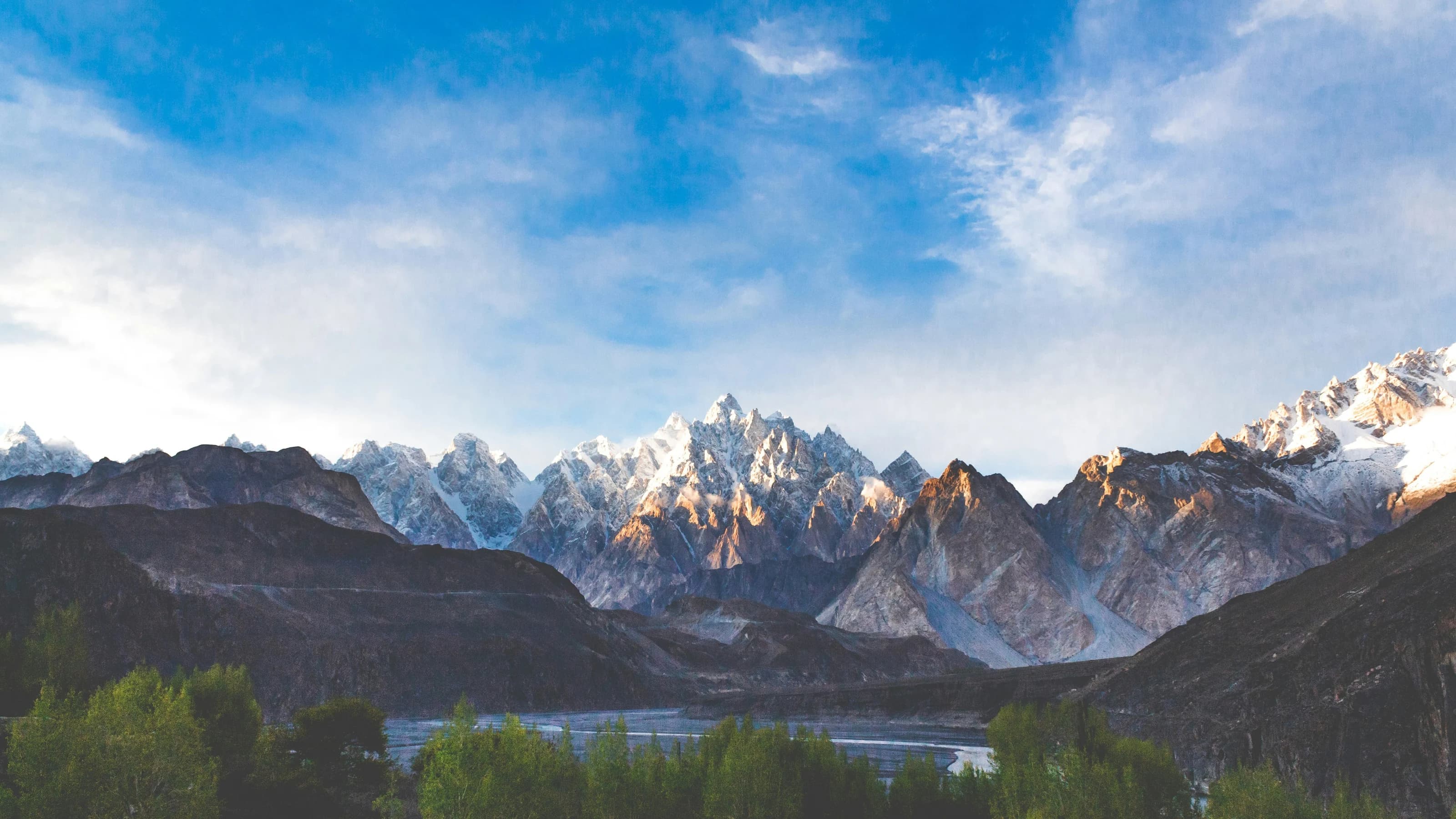Journey through Pakistan on the Karakoram Highway