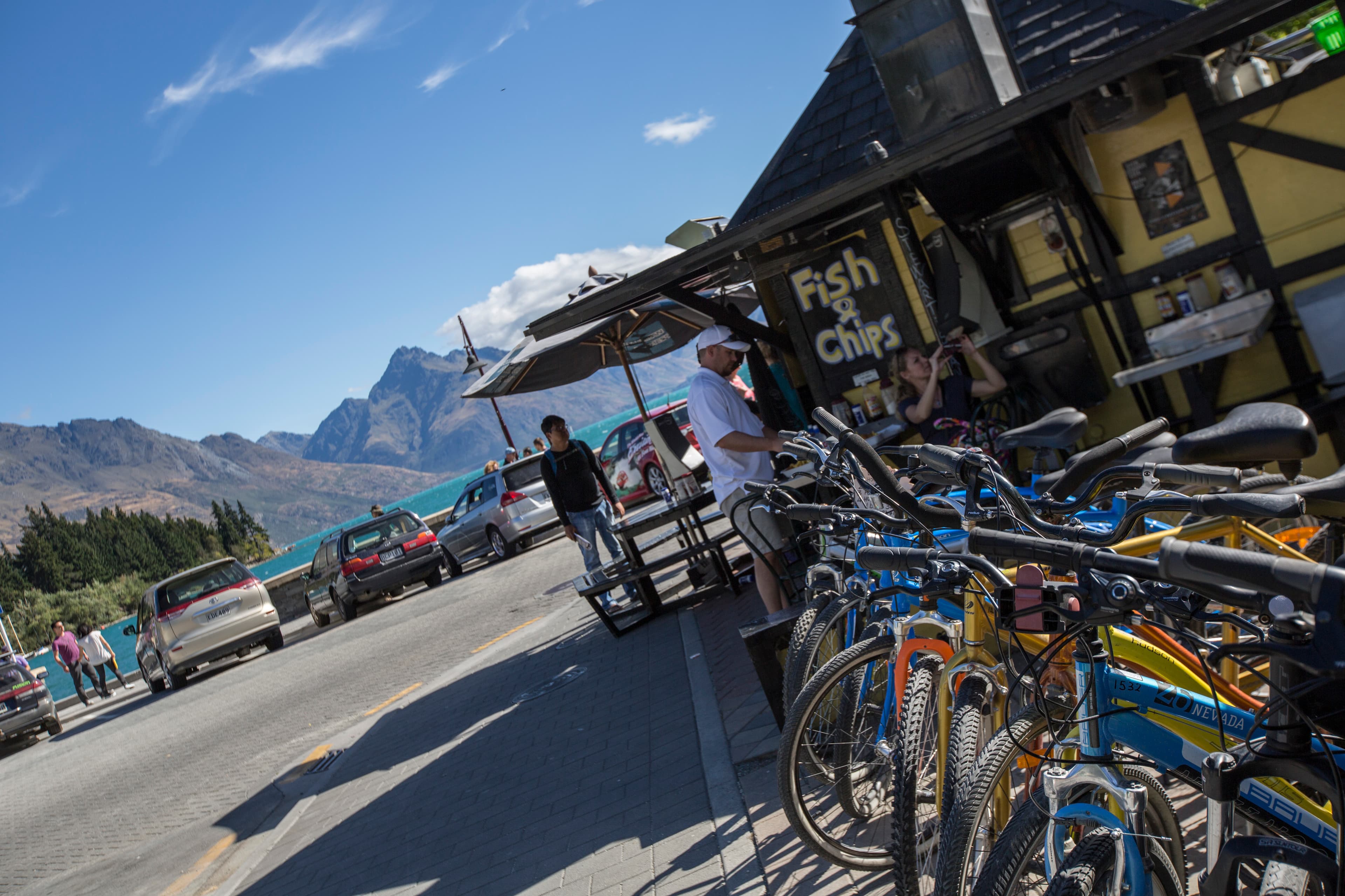 How visiting New Zealand supports local families and conservations