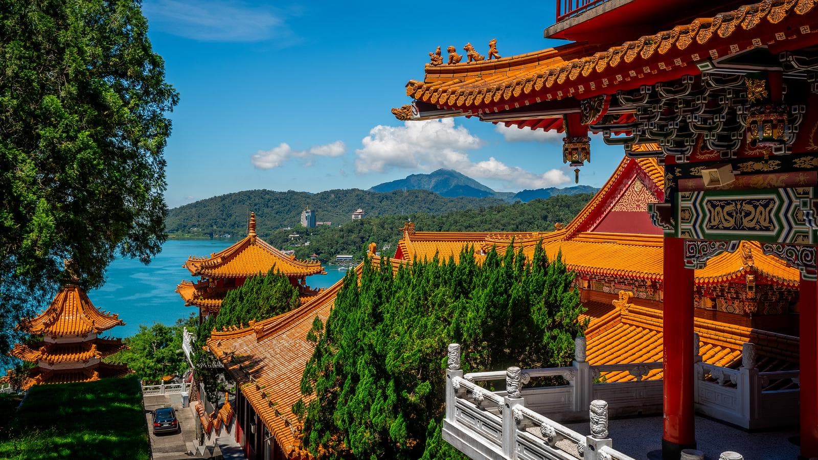 Banner image of Taiwan Explorer: Lanterns, Lakes & Skyline Views