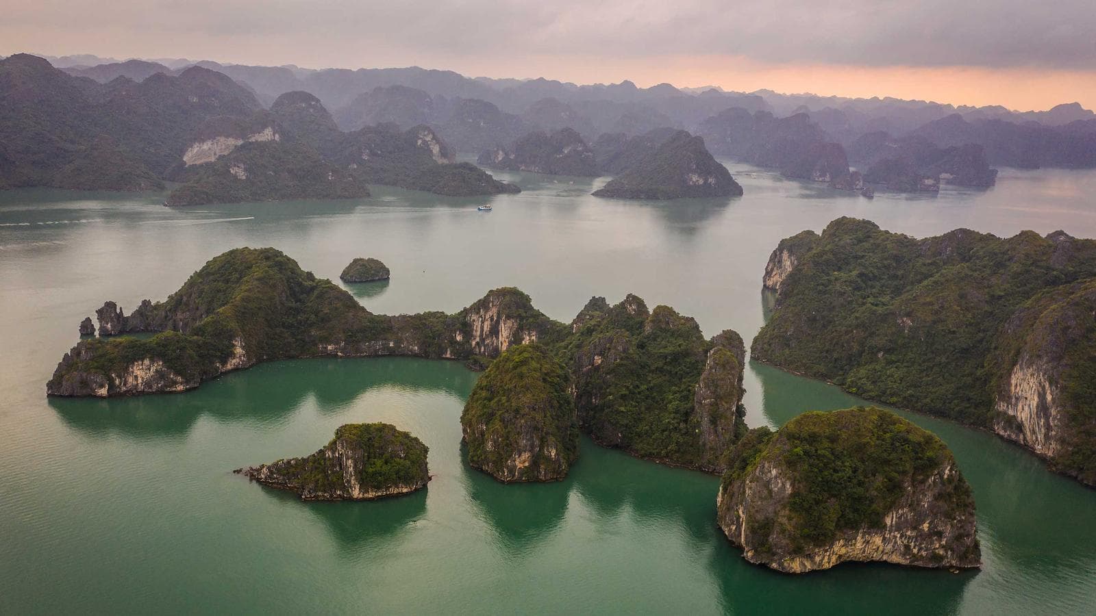 Banner image of Classic Vietnam: Hanoi to Ho Chi Minh City — Plus