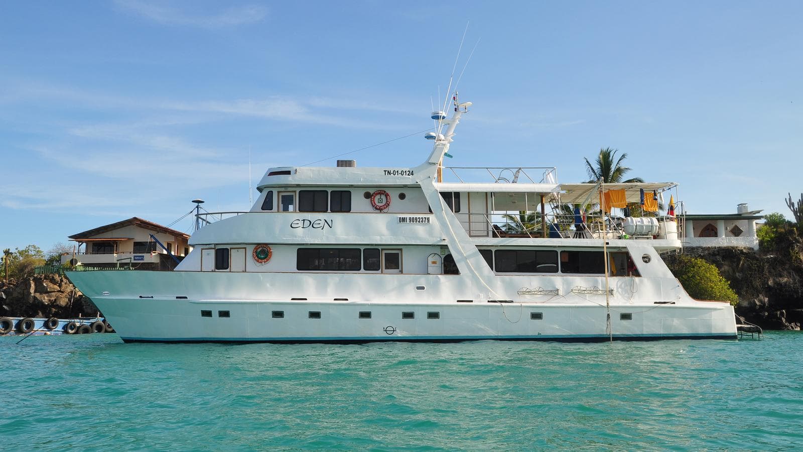 Banner image of Complete Galápagos - Eden
