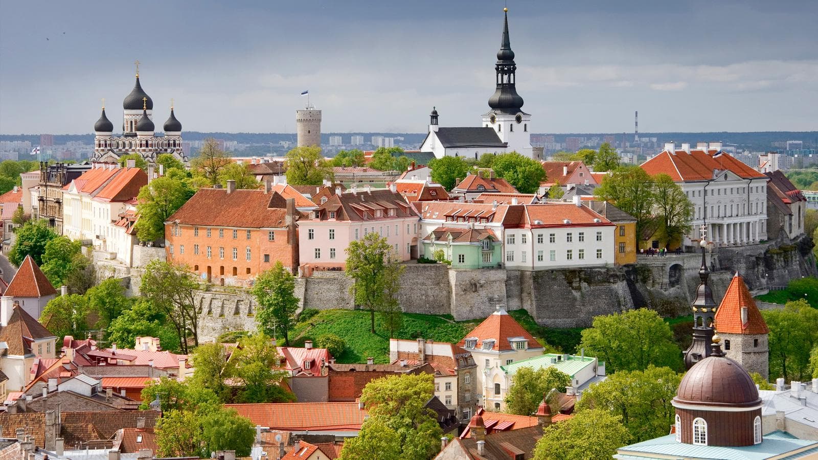 Banner image of Baltics to St Petersburg