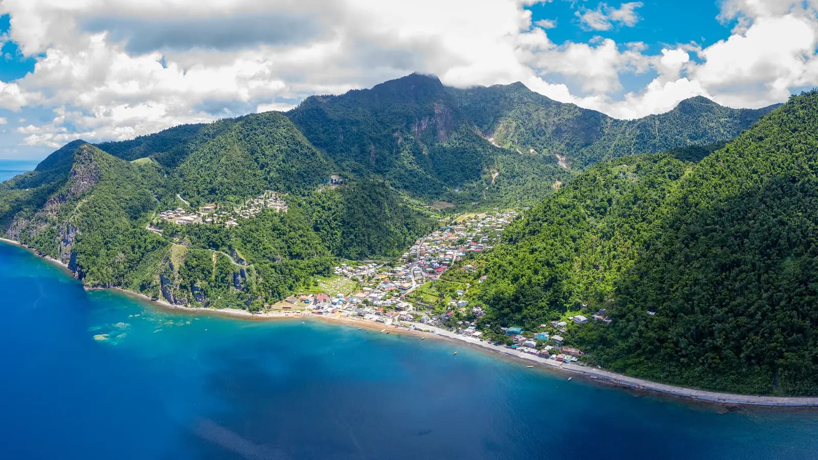 Banner image of Dominica: Waterfalls, Volcanic Peaks & Kalinago Culture
