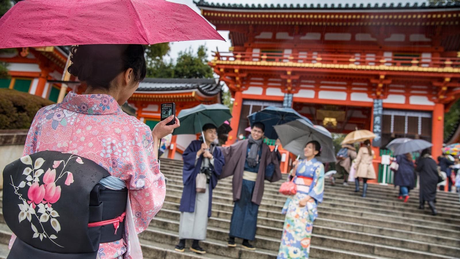 Banner image of Japan: Tokyo Nights & Kyoto Temples