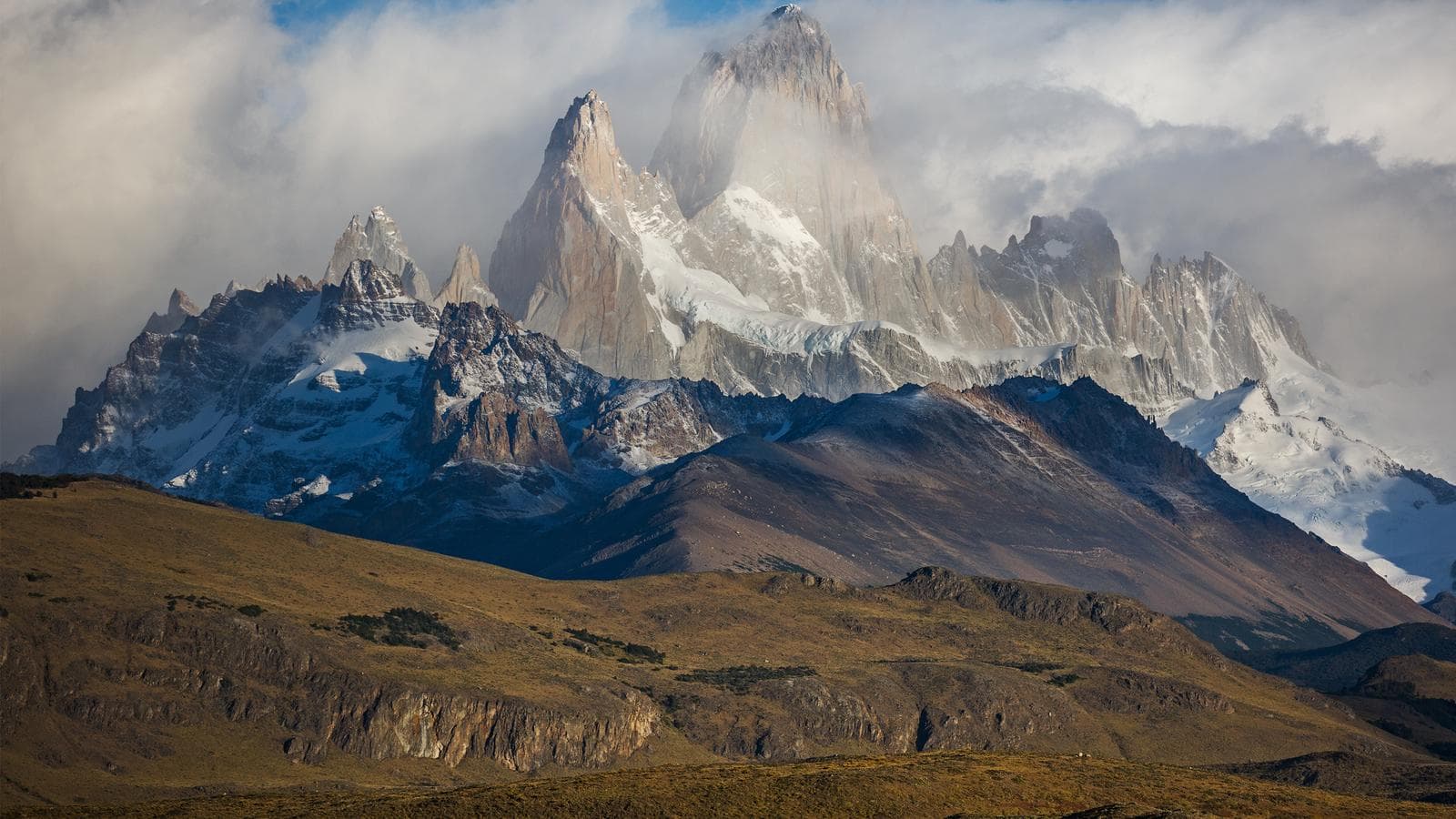 Banner image of Patagonia Hiking