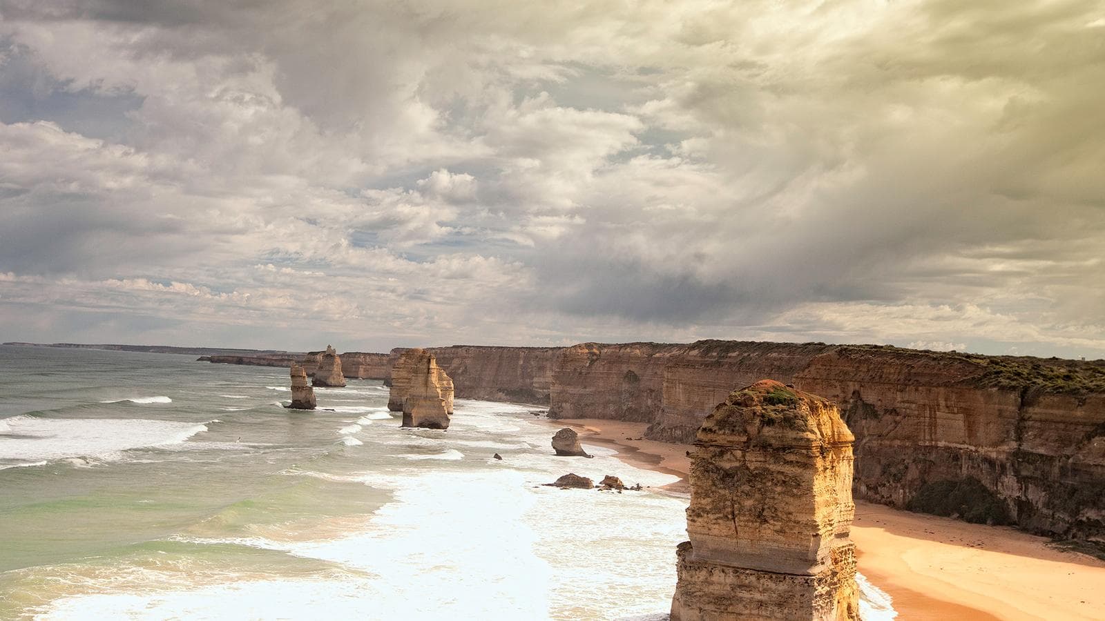 Banner image of Great Ocean Road East: Adelaide to Melbourne
