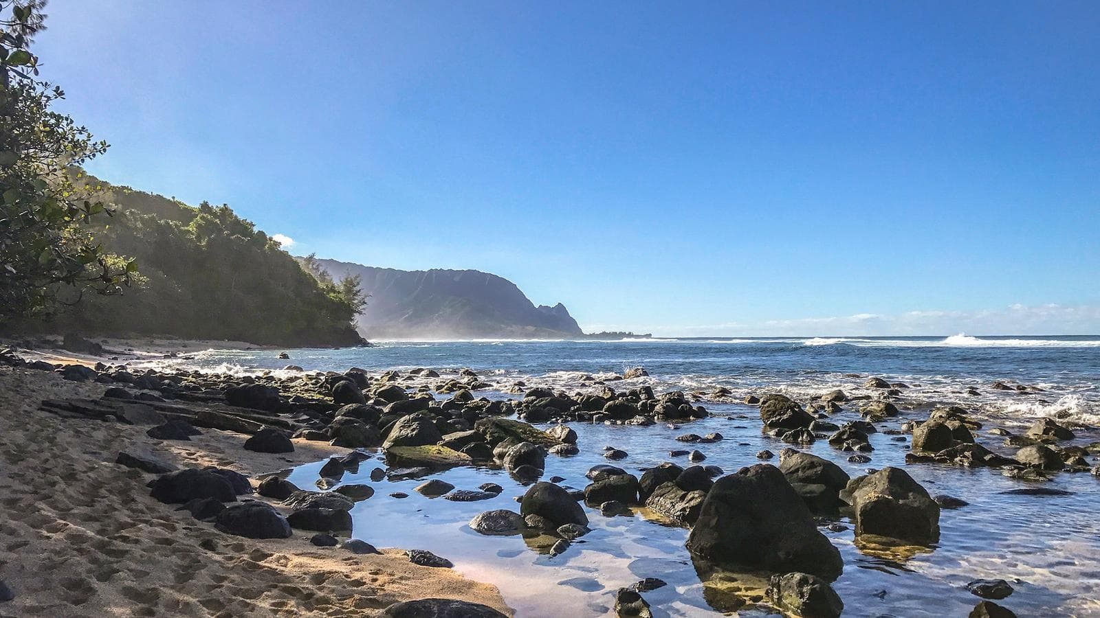 Banner image of Oahu and Maui Adventure
