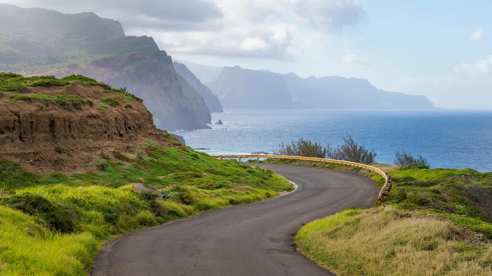 Banner image of Madeira: Pico do Arieiro, Fanal Forest & Porto Moniz