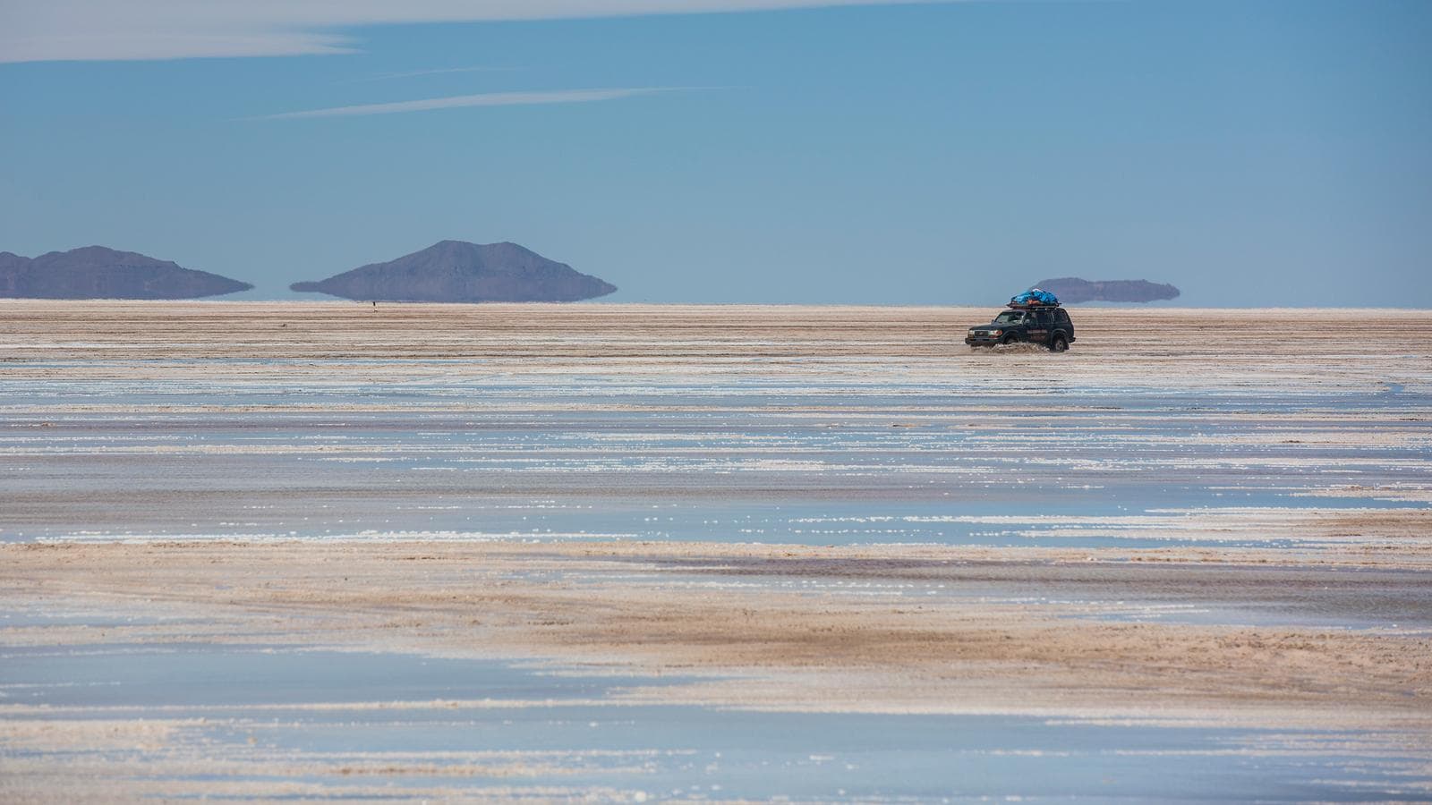 Banner image of Inca Jungle: Rainbow Mountain & Salt Flats