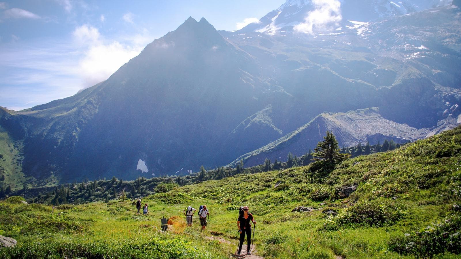 Banner image of Trekking Mont Blanc